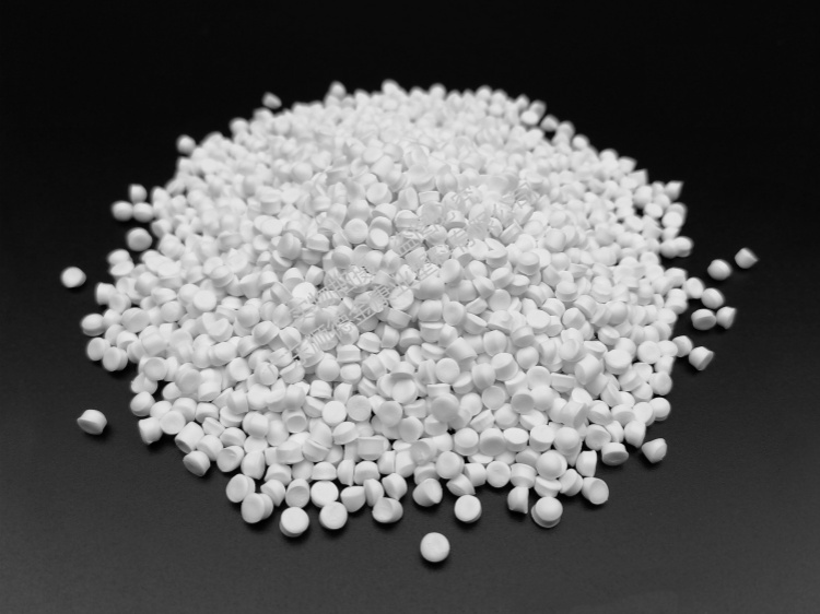 pvc硬質(zhì)顆粒 pvc硬質(zhì)顆粒